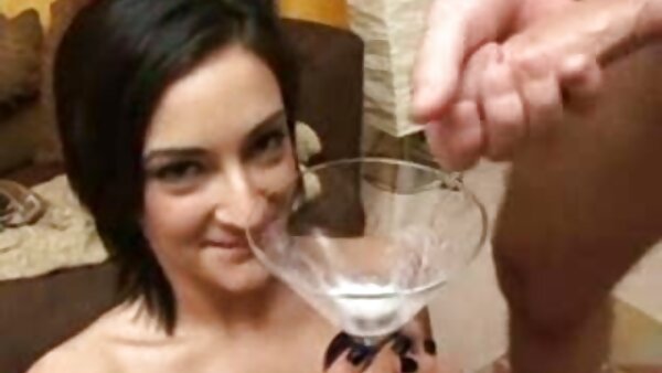 Fesselnde Schönheiten haben eine tolle Orgie mit großen kostenlose deutsche pornovideos Schwänzen