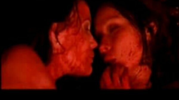 Versautes Mädchen kann in Bondage-Spielsitzungen pornovideos gratis viel aushalten