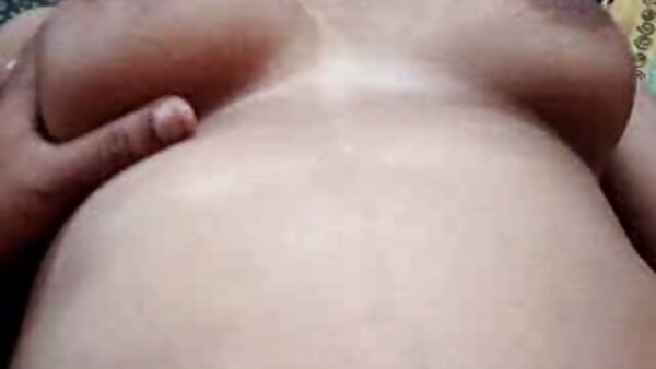Die spermagierige Schlampe Tana Lea gibt einen Rimjob xhamsters gratis pornovideos und Deepthroat-Blowjob